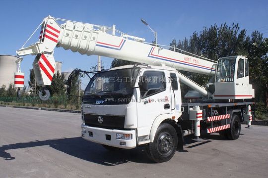 點(diǎn)擊查看詳細(xì)信息<br>標(biāo)題：12-16噸汽車吊 閱讀次數(shù)：4665