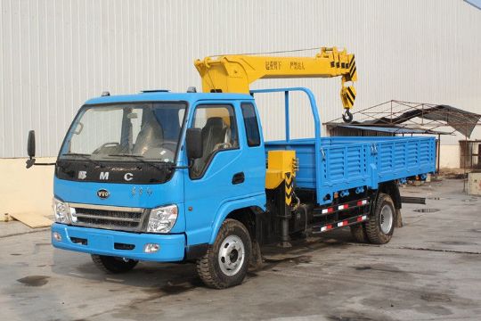 點(diǎn)擊查看詳細(xì)信息<br>標(biāo)題：東風(fēng)隨車吊 閱讀次數(shù)：3407