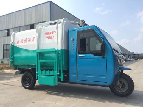 點(diǎn)擊查看詳細(xì)信息<br>標(biāo)題：升級(jí)版電動(dòng)三輪垃圾車   閱讀次數(shù)：3781