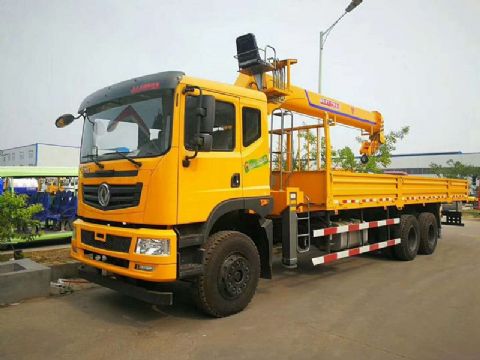 點(diǎn)擊查看詳細(xì)信息<br>標(biāo)題：12噸前二后八隨車吊 閱讀次數(shù)：2191