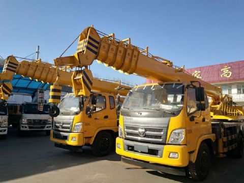 點(diǎn)擊查看詳細(xì)信息<br>標(biāo)題：12噸福田汽車吊 閱讀次數(shù)：2499