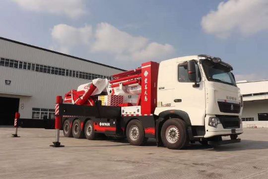 點(diǎn)擊查看詳細(xì)信息<br>標(biāo)題：92噸折臂吊 閱讀次數(shù)：4276